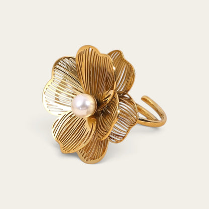 Time4Me vintage style adjustable gold-tone stainless steel ring featuring a delicate openwork flower and central pearl